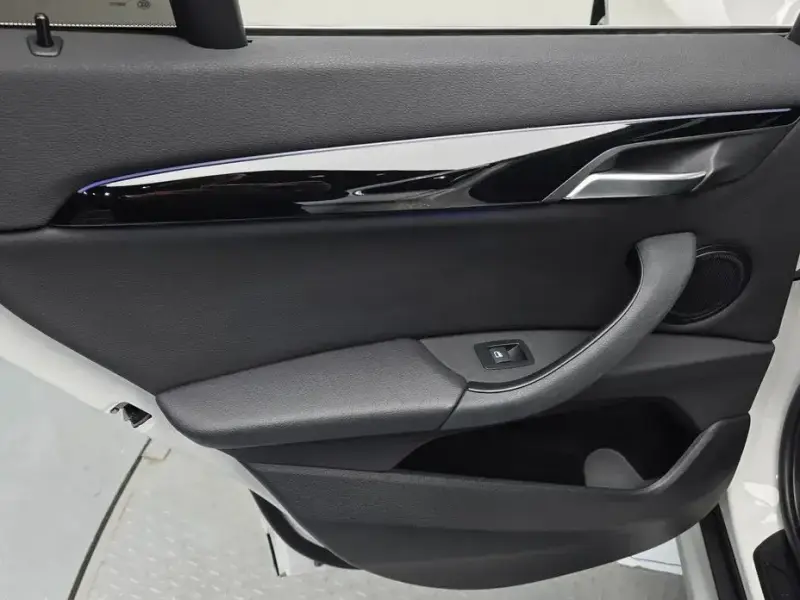 2022 BMW X1 с пробегом 61 610 км