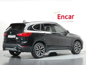 2022 BMW X1 с пробегом 67 018 км