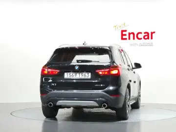 2022 BMW X1 с пробегом 67 018 км