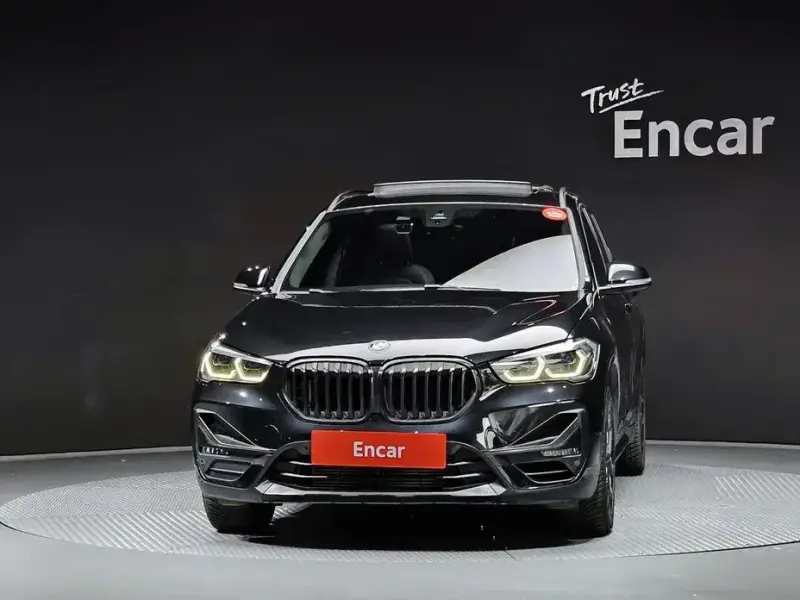 2021 BMW X1 с пробегом 47 195 км