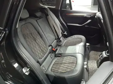 2021 BMW X1 с пробегом 47 195 км