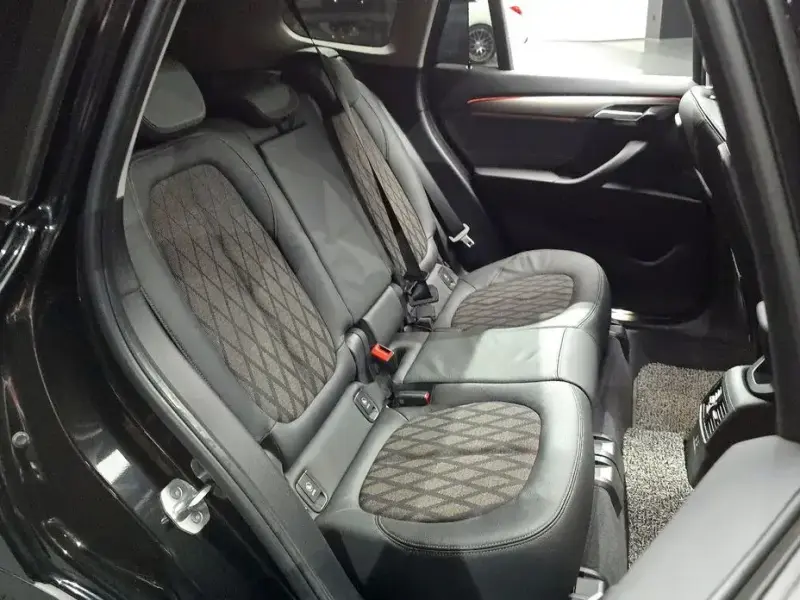 2021 BMW X1 с пробегом 47 195 км