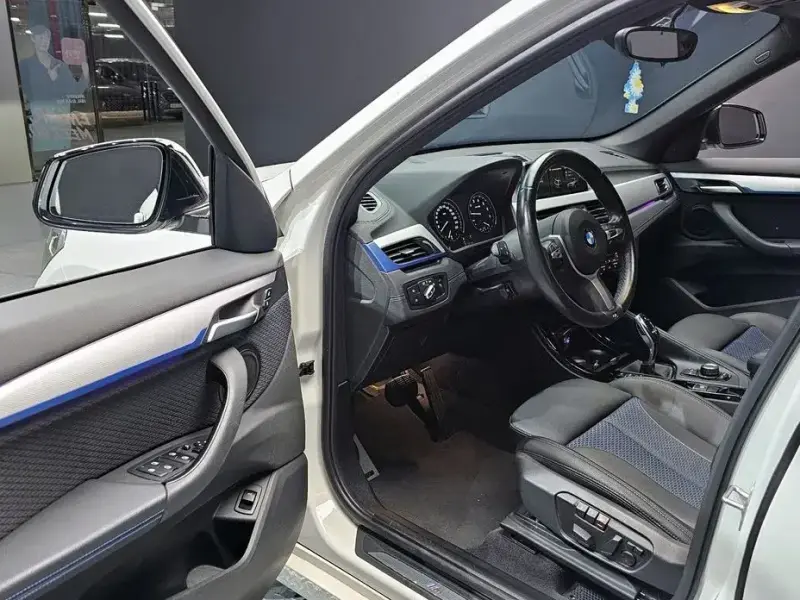 2020 BMW X1 с пробегом 71 500 км