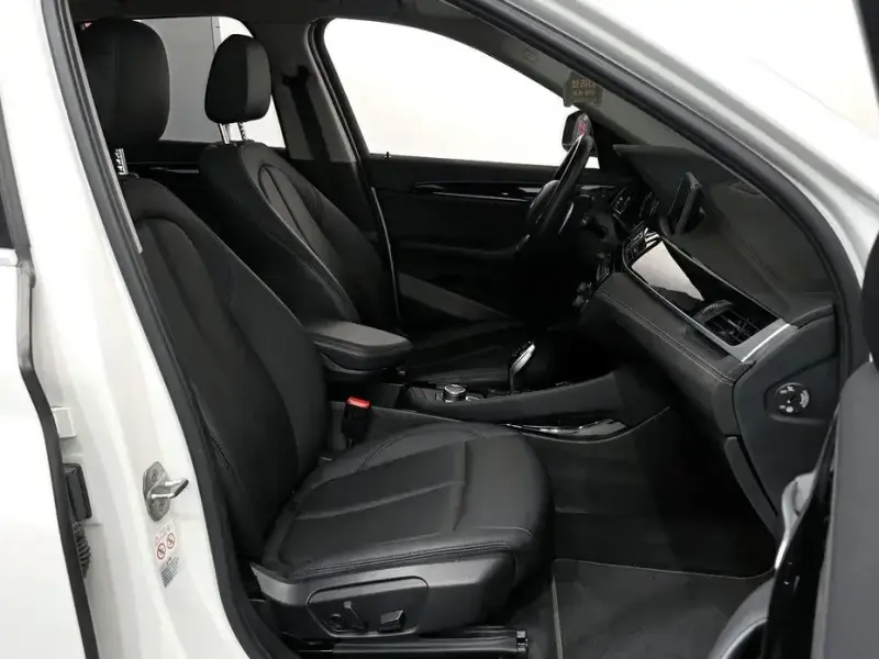 2022 BMW X1 с пробегом 77 781 км