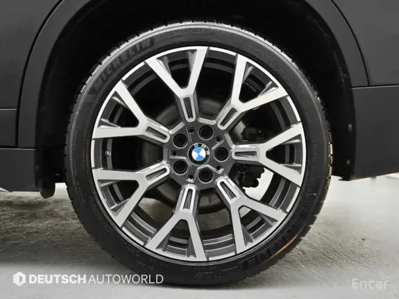 2022 BMW X1 с пробегом 74 241 км