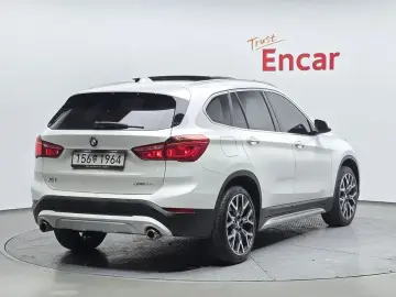 2022 BMW X1 с пробегом 75 222 км