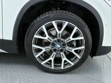 2022 BMW X1 с пробегом 75 222 км