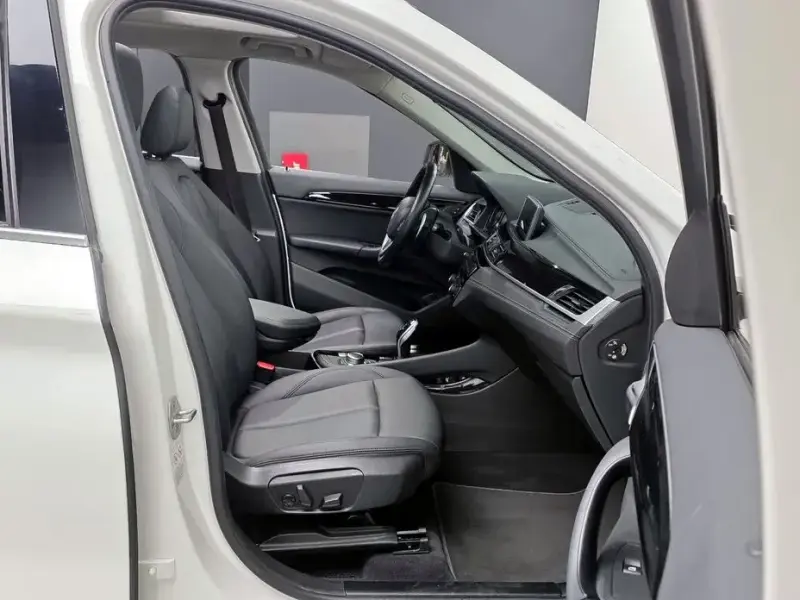 2022 BMW X1 с пробегом 75 222 км
