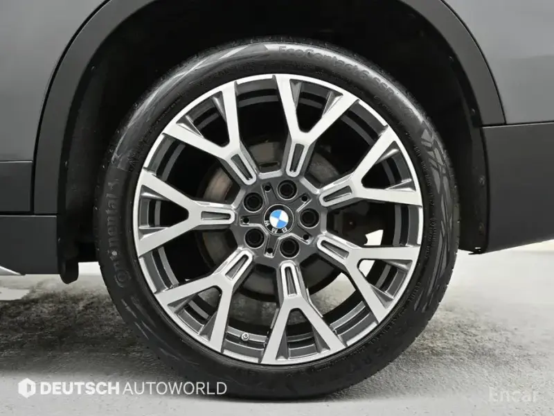 2022 BMW X1 с пробегом 76 193 км