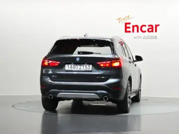 2022 BMW X1 с пробегом 59 692 км