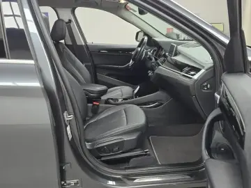 2022 BMW X1 с пробегом 59 692 км