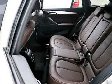 2021 BMW X1 с пробегом 88 749 км
