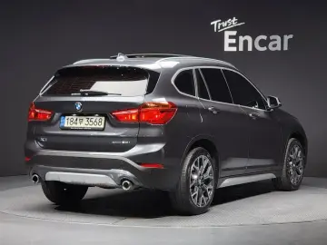 2022 BMW X1 с пробегом 41 899 км