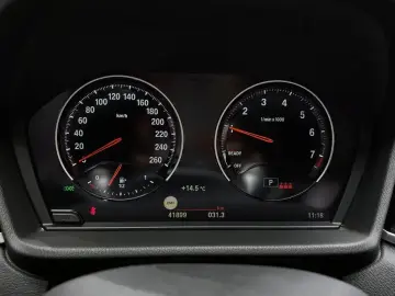 2022 BMW X1 с пробегом 41 899 км