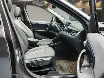 2022 BMW X1 с пробегом 41 899 км