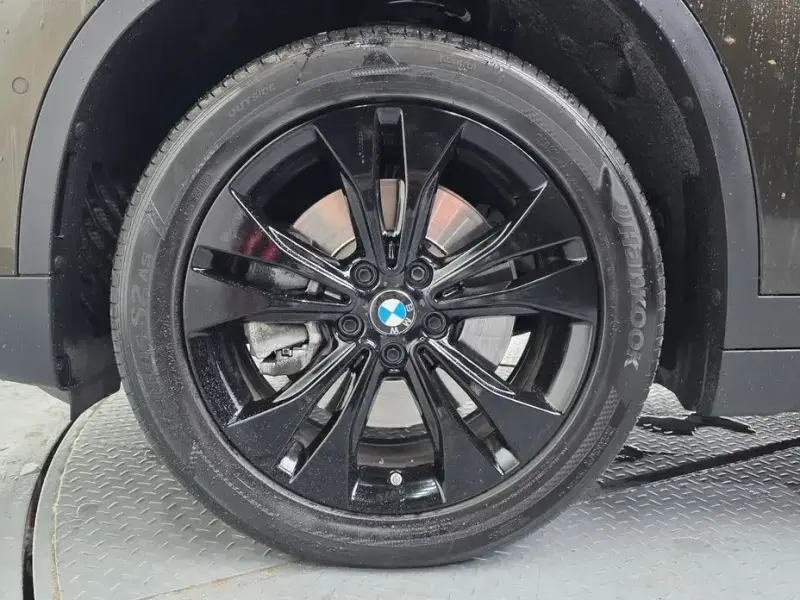 2020 BMW X1 с пробегом 48 560 км