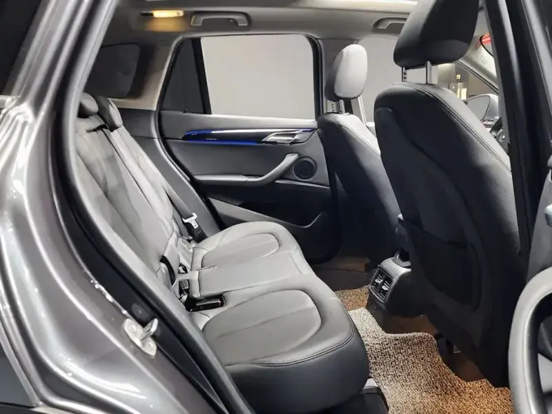 2022 BMW X1 с пробегом 41 899 км