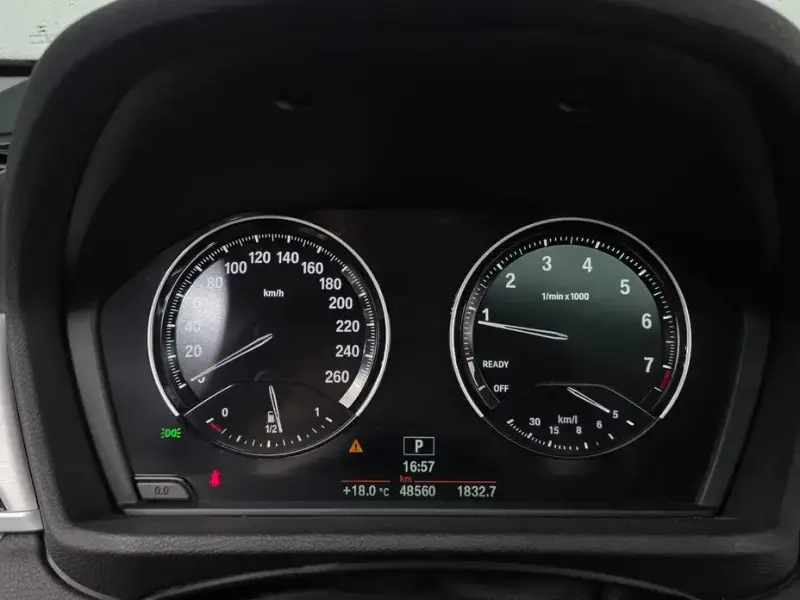 2020 BMW X1 с пробегом 48 560 км