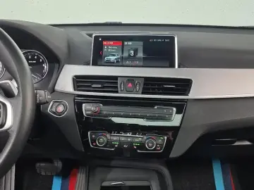 2020 BMW X1 с пробегом 48 560 км