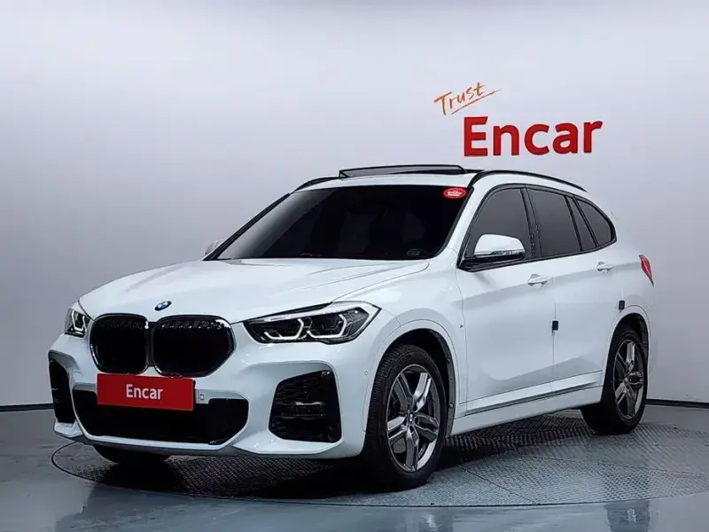 2021 BMW X1 с пробегом 40 706 км