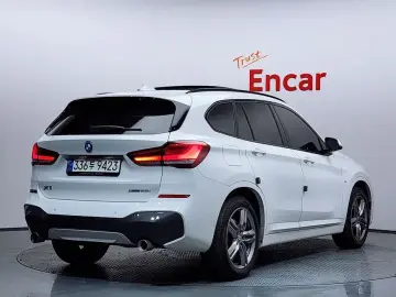 2021 BMW X1 с пробегом 40 706 км