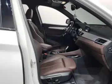 2021 BMW X1 с пробегом 40 706 км