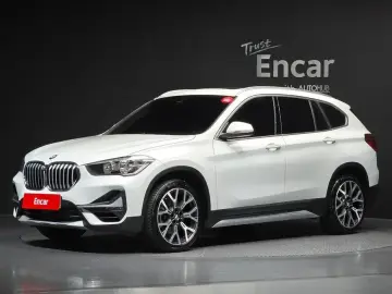 2022 BMW X1 с пробегом 49 255 км