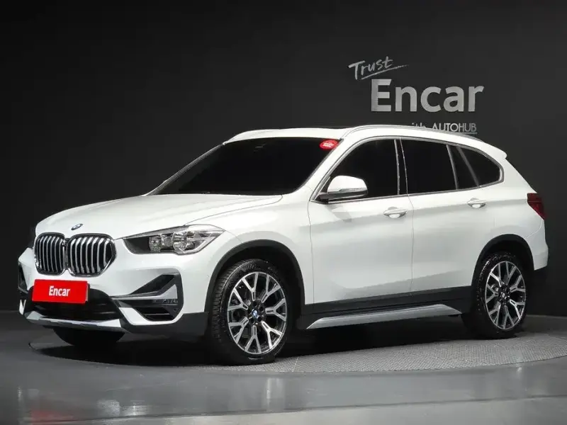 2022 BMW X1 с пробегом 49 255 км