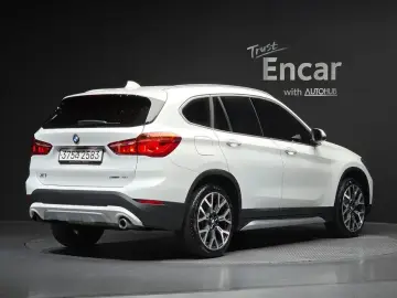 2022 BMW X1 с пробегом 49 255 км