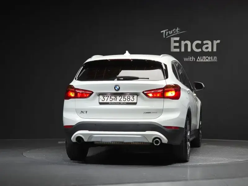 2022 BMW X1 с пробегом 49 255 км