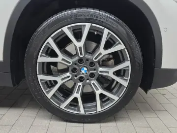 2022 BMW X1 с пробегом 49 255 км