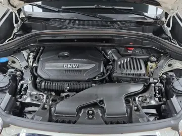 2022 BMW X1 с пробегом 49 255 км