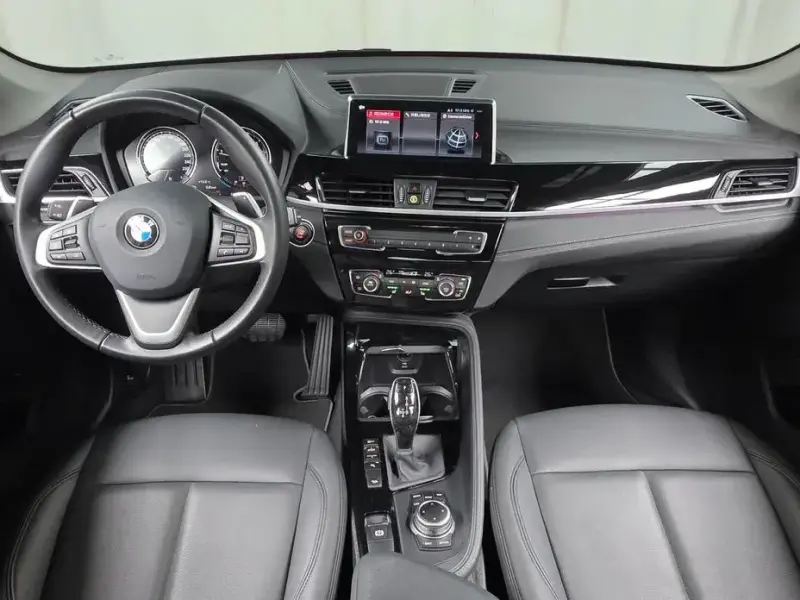 2022 BMW X1 с пробегом 49 255 км