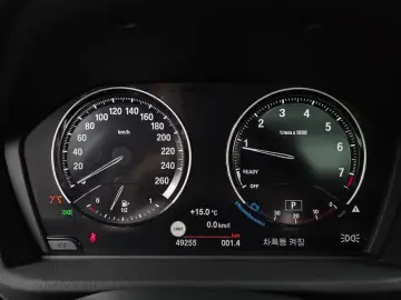 2022 BMW X1 с пробегом 49 255 км