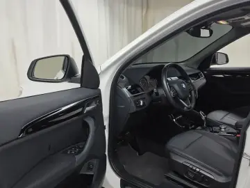 2022 BMW X1 с пробегом 49 255 км