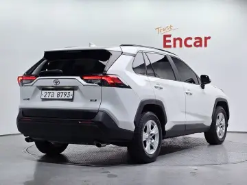 2019 Toyota RAV4 с пробегом 84 768 км