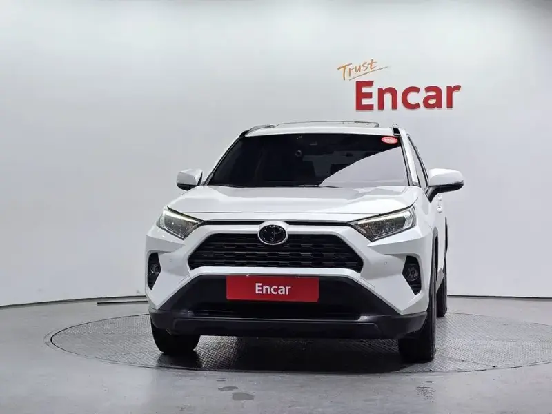 2019 Toyota RAV4 с пробегом 84 768 км