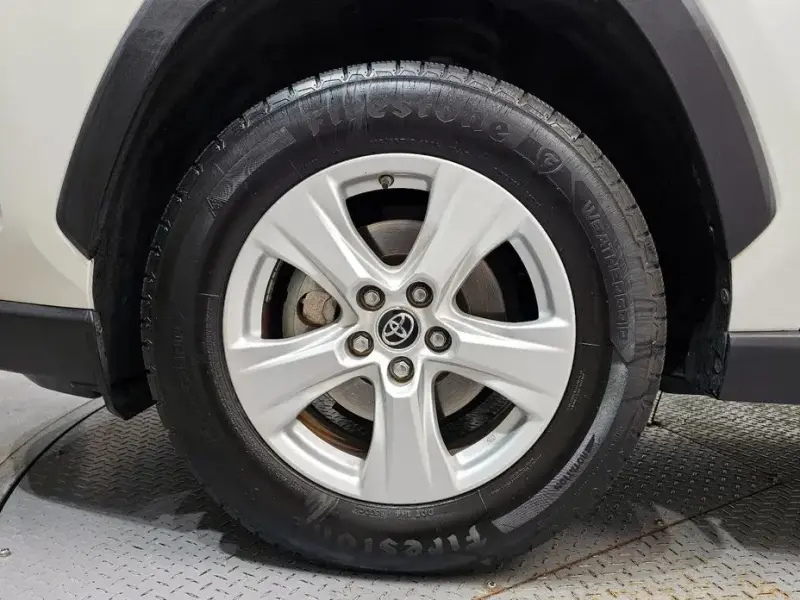 2019 Toyota RAV4 с пробегом 84 768 км