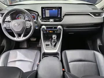 2019 Toyota RAV4 с пробегом 84 768 км