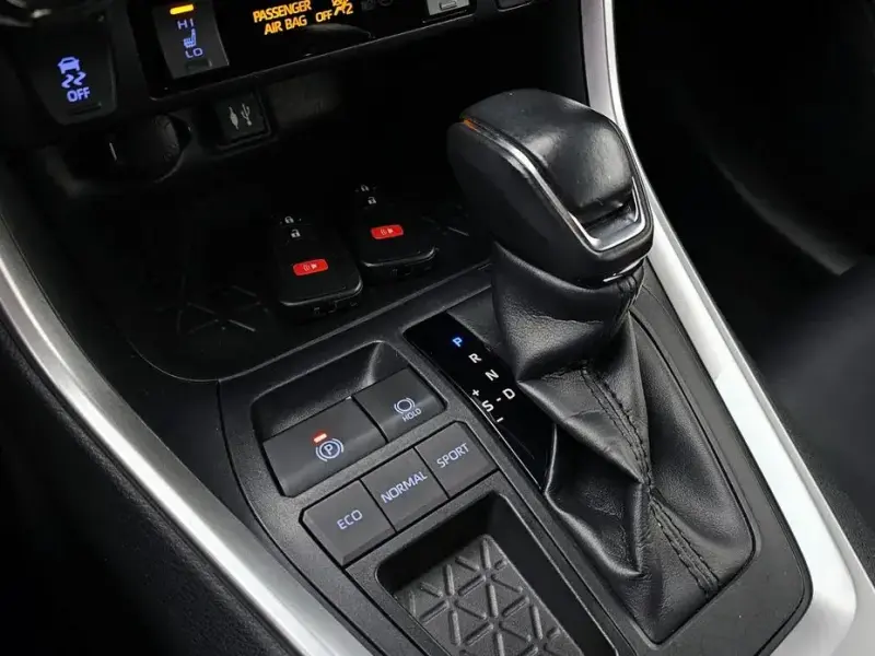 2019 Toyota RAV4 с пробегом 84 768 км