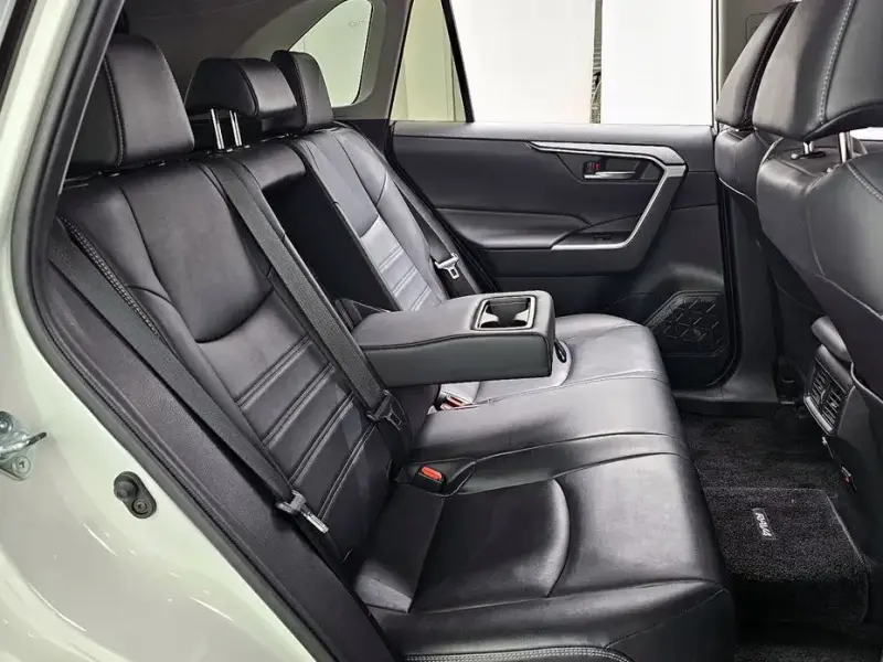 2019 Toyota RAV4 с пробегом 84 768 км