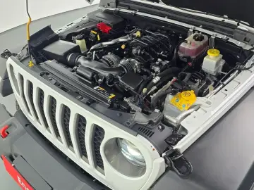 2023 Jeep Gladiator с пробегом 49 482 км
