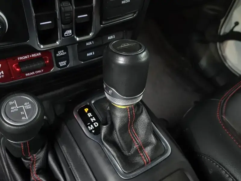 2023 Jeep Gladiator с пробегом 49 482 км
