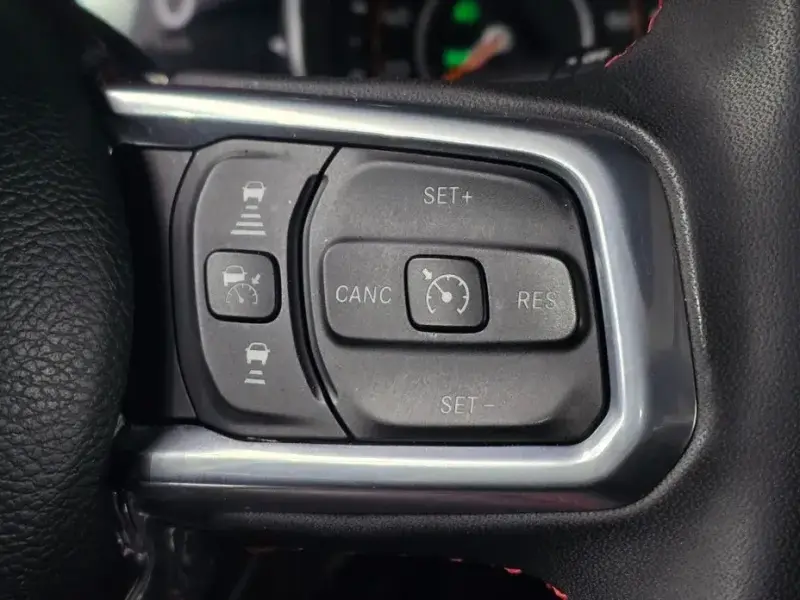 2023 Jeep Gladiator с пробегом 49 482 км