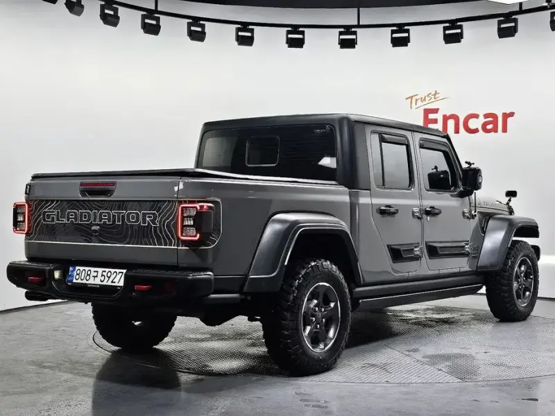2022 Jeep Gladiator с пробегом 22 481 км