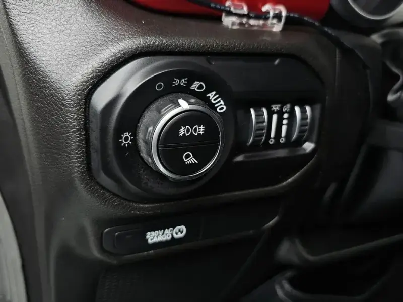 2022 Jeep Gladiator с пробегом 22 481 км