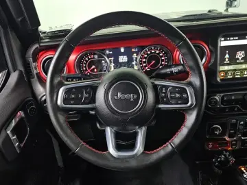 2022 Jeep Gladiator с пробегом 22 481 км
