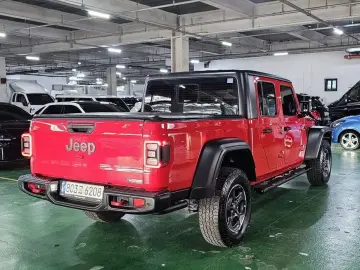 2021 Jeep Gladiator с пробегом 54 356 км