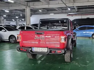 2021 Jeep Gladiator с пробегом 54 356 км