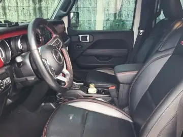 2021 Jeep Gladiator с пробегом 115 000 км